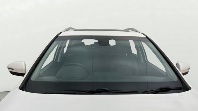 View MG Hector Image 38 Used MG Hector Image 38