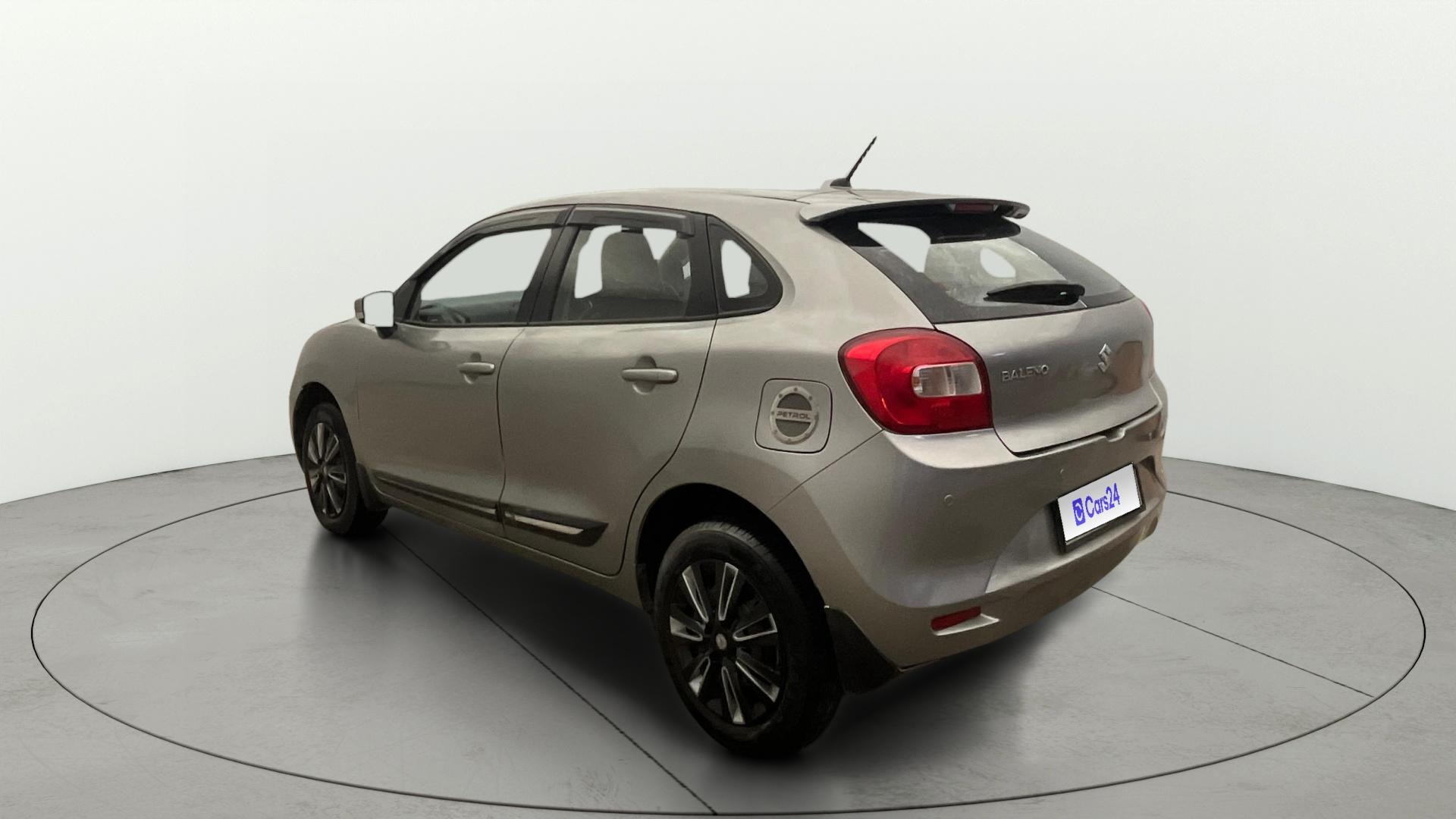 View 2020 Maruti Suzuki 1000 Base Variant Image 2 Used 2020 Maruti Suzuki 1000 Base Variant Image 2