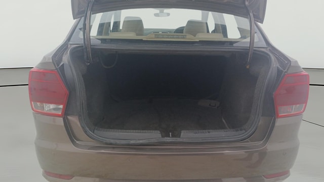View Volkswagen Ameo Image 37 Used Volkswagen Ameo Image 37