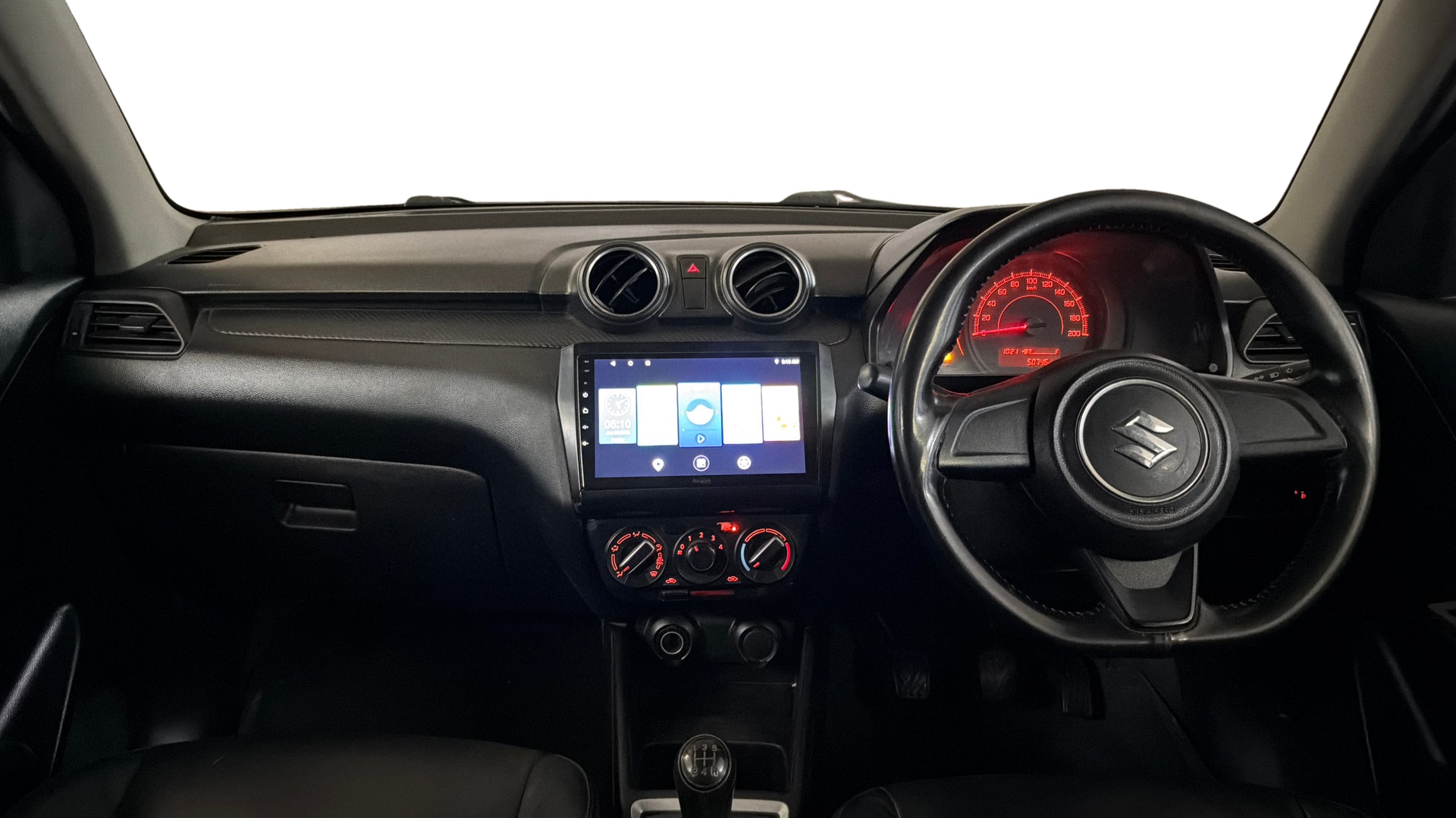 View 2020 Maruti Suzuki 1000 Base Variant Image 15 Used 2020 Maruti Suzuki 1000 Base Variant Image 15
