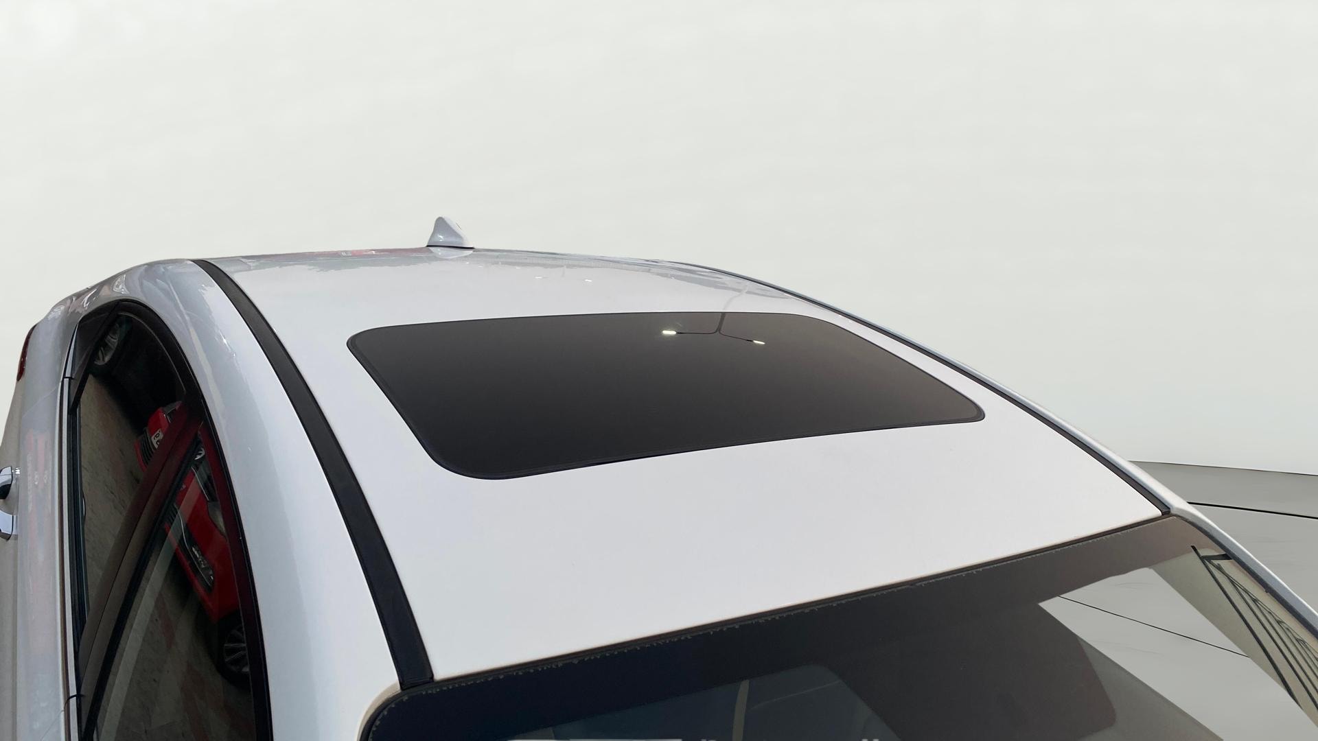 View 2019 Hyundai Verna 1.6 VTVT SX (O) AT Image 7 Used 2019 Hyundai Verna 1.6 VTVT SX (O) AT Image 7
