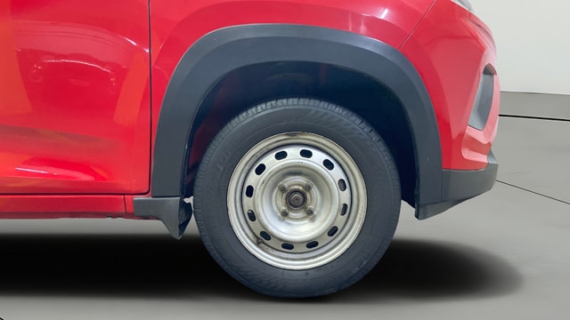 View Mahindra KUV100 Image 41 Used Mahindra KUV100 Image 41