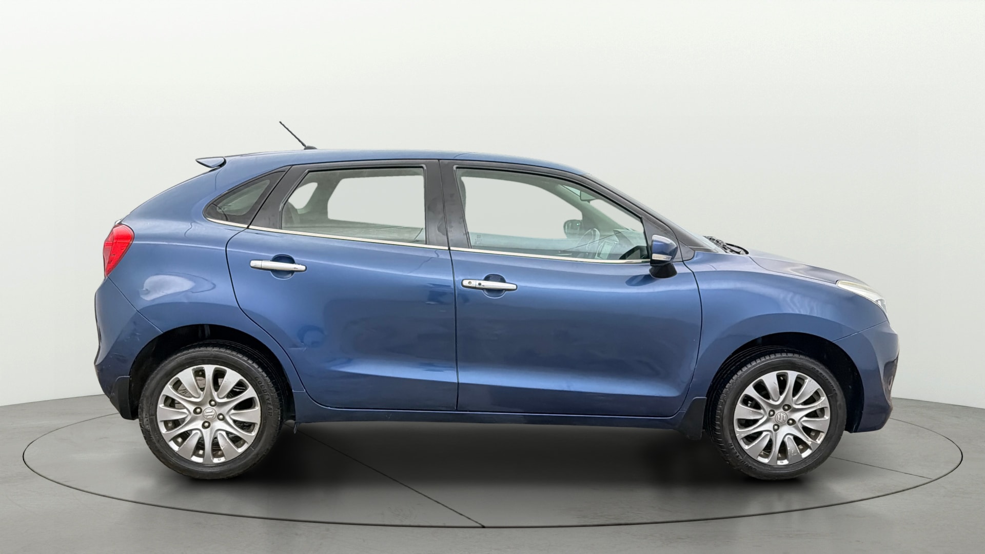View 2017 Maruti Suzuki 1000 Base Variant Image 8 Used 2017 Maruti Suzuki 1000 Base Variant Image 8