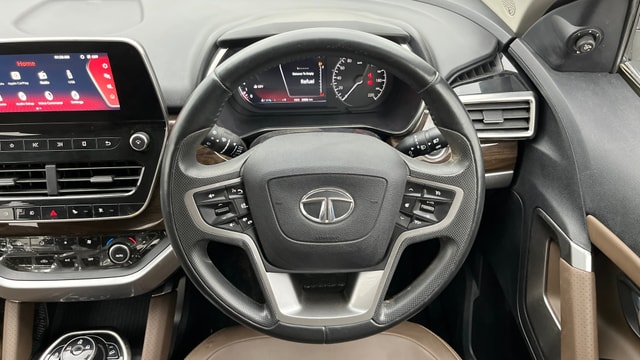 View Tata Harrier Image 21 Used Tata Harrier Image 21