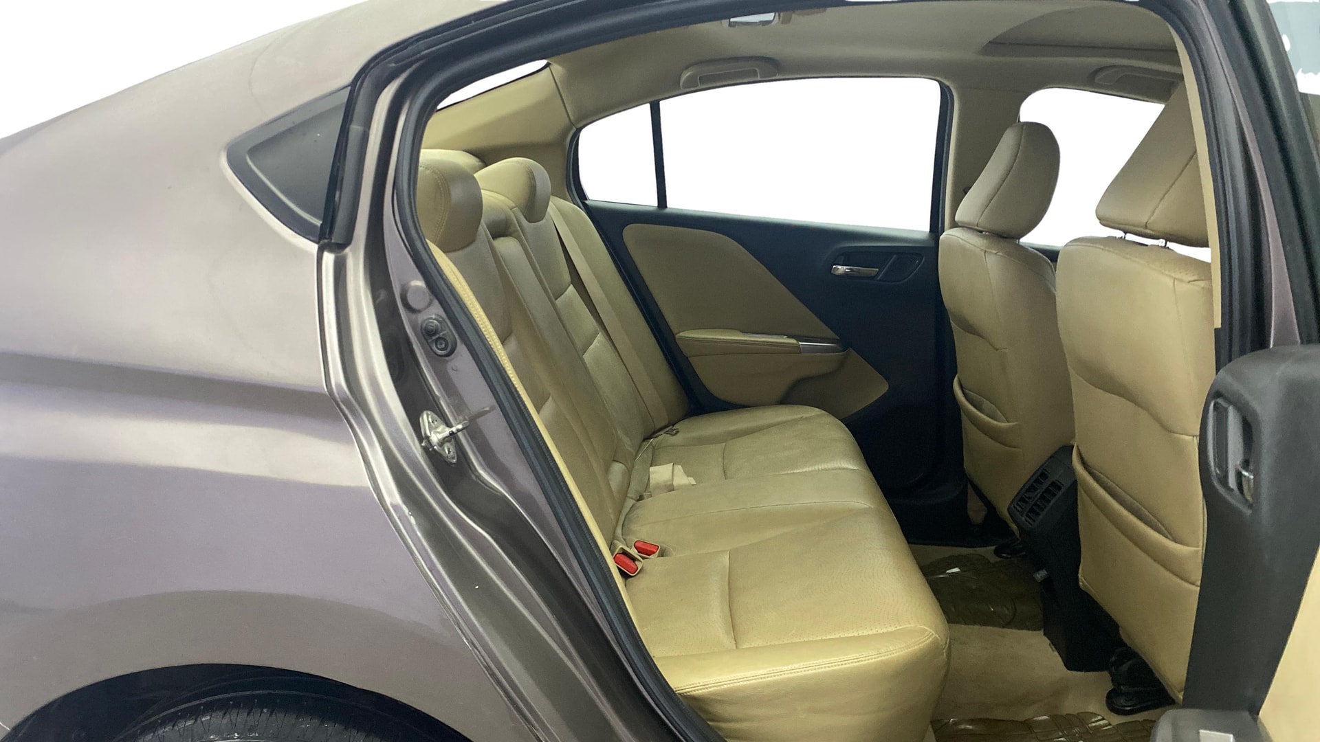 View 2014 Honda City ZX MT Diesel Anniversary Edition Image 36 Used 2014 Honda City ZX MT Diesel Anniversary Edition Image 36