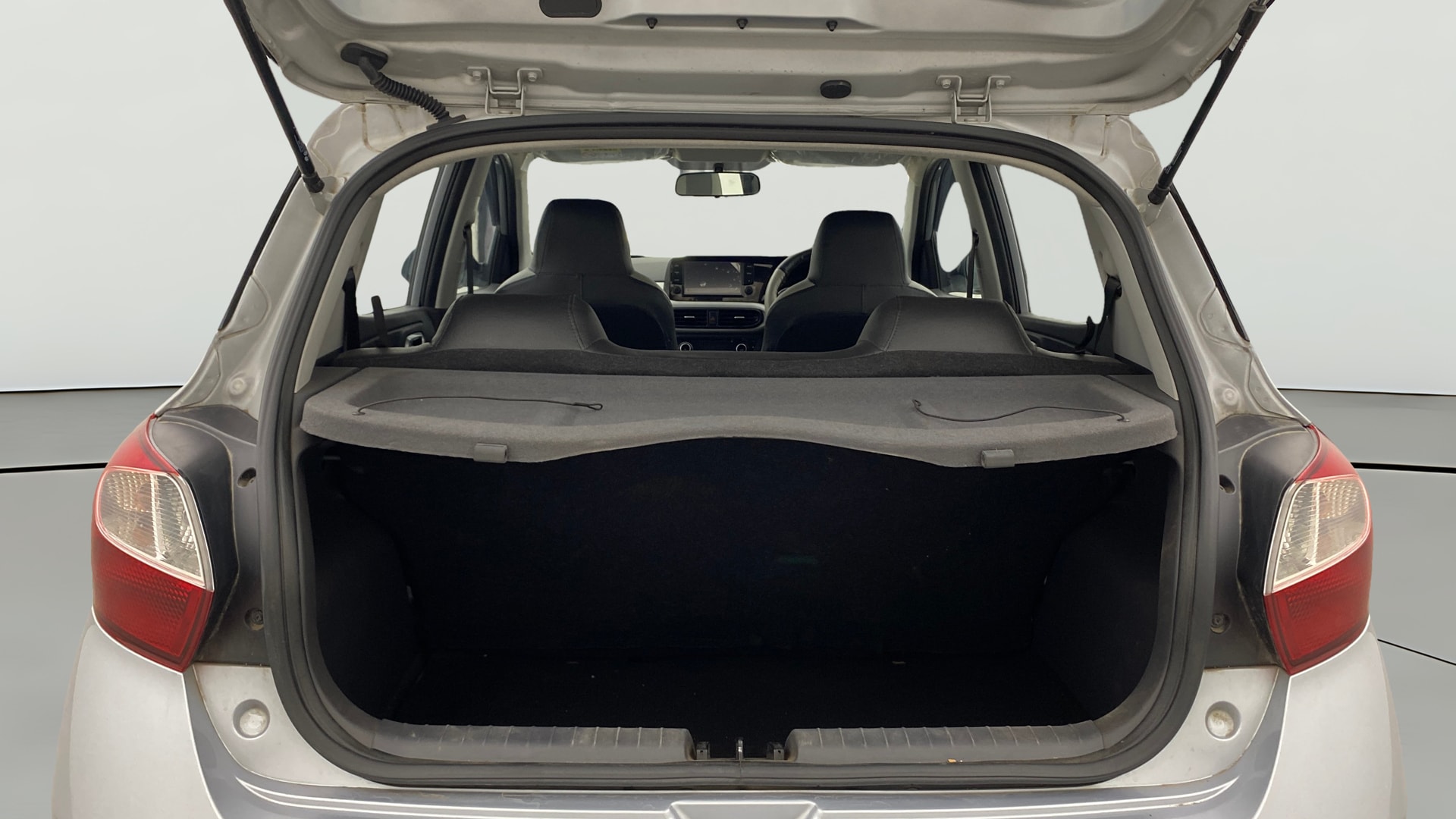 View 2022 Hyundai Grand i10 Nios Sportz Petrol Image 37 Used 2022 Hyundai Grand i10 Nios Sportz Petrol Image 37