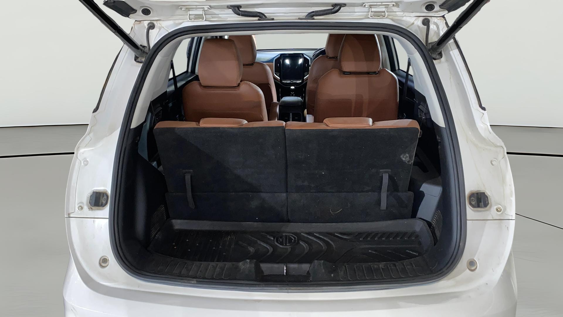 View 2021 MG Hector Plus Sharp Turbo 6 Seater Diesel Image 43 Used 2021 MG Hector Plus Sharp Turbo 6 Seater Diesel Image 43