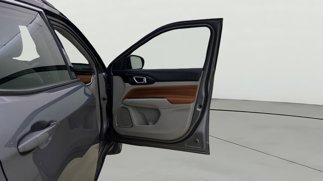 View Jeep Compass Image 47 Used Jeep Compass Image 47