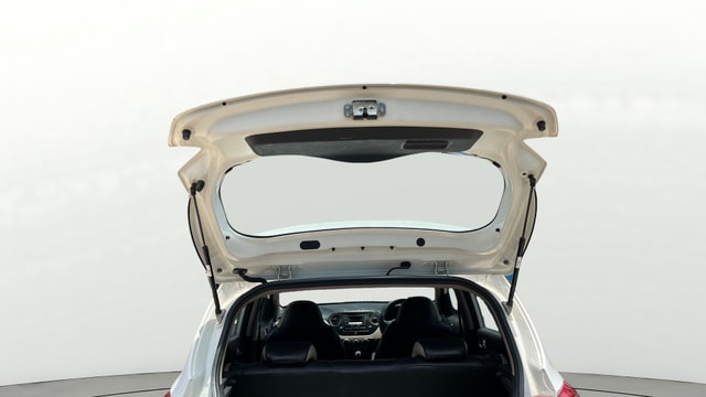 View Hyundai Grand i10 Image 16 Used Hyundai Grand i10 Image 16