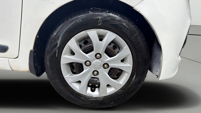 View Hyundai Grand i10 Image 41 Used Hyundai Grand i10 Image 41