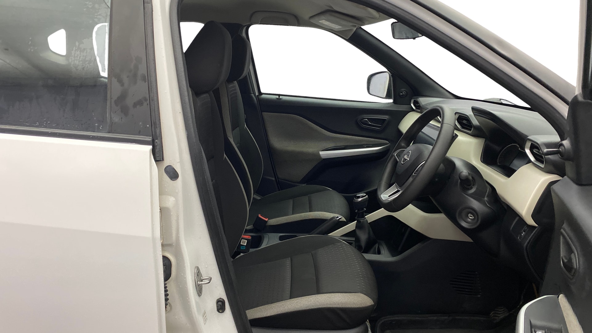 View 2022 Nissan Magnite XE Image 25 Used 2022 Nissan Magnite XE Image 25