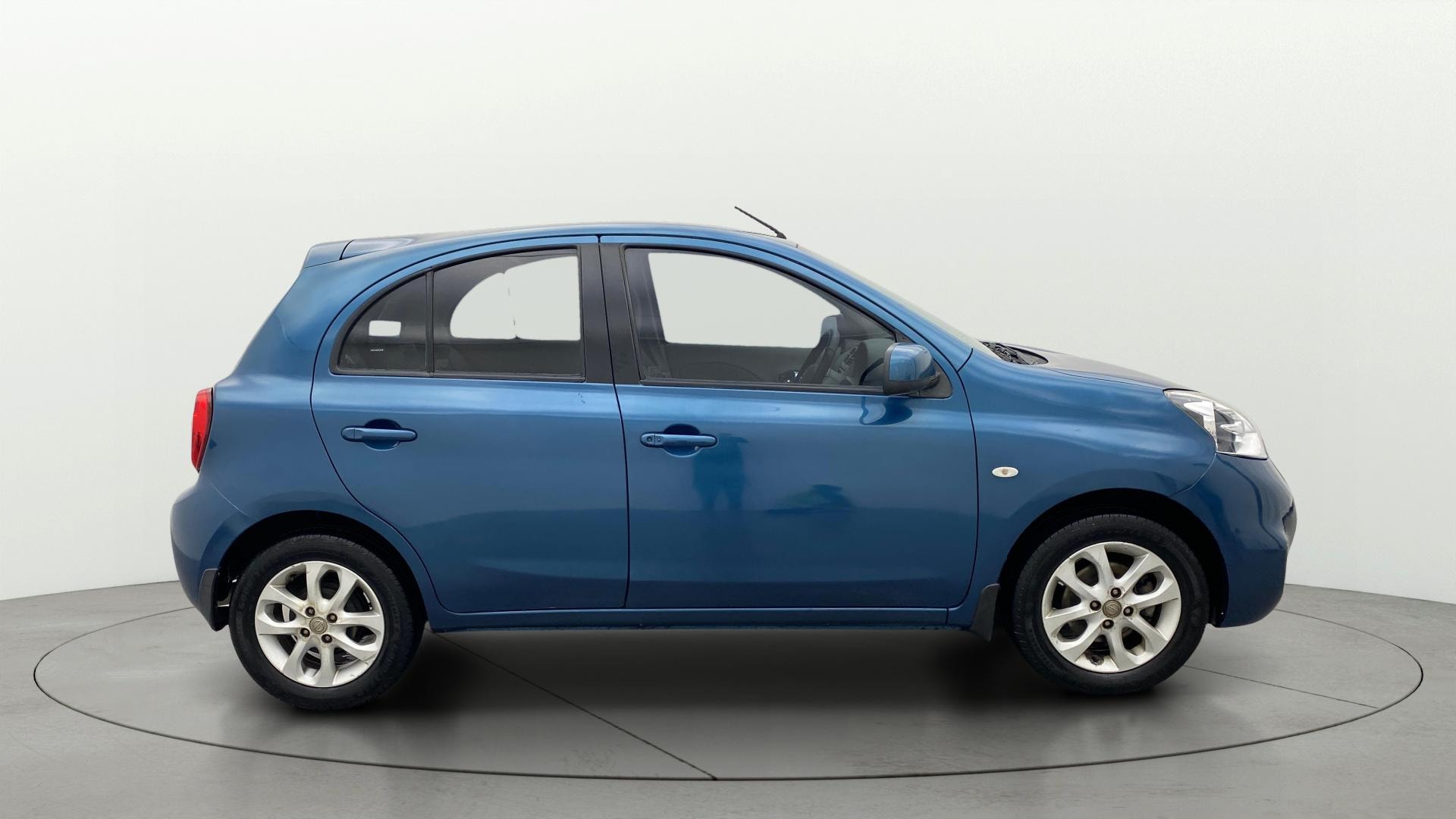 View 2014 Nissan Micra XV (CVT) Image 8 Used 2014 Nissan Micra XV (CVT) Image 8