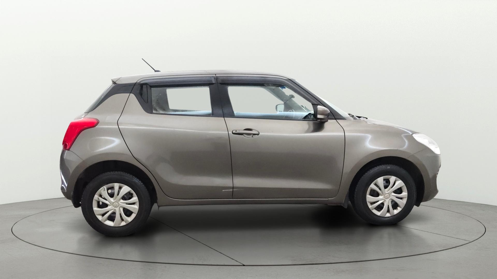 View 2020 Maruti Suzuki 1000 Base Variant Image 8 Used 2020 Maruti Suzuki 1000 Base Variant Image 8