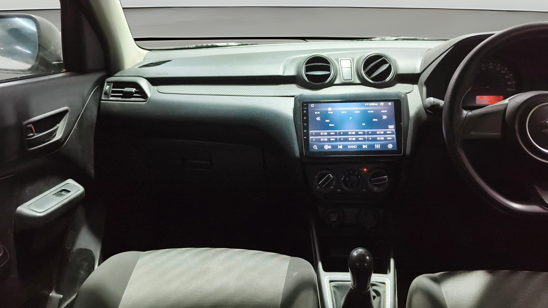 View 2023 Maruti Suzuki 1000 Base Variant Image 17 Used 2023 Maruti Suzuki 1000 Base Variant Image 17