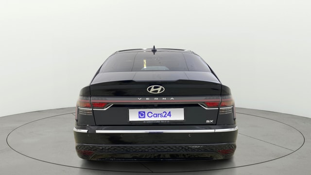 View Hyundai Verna Image 42 Used Hyundai Verna Image 42