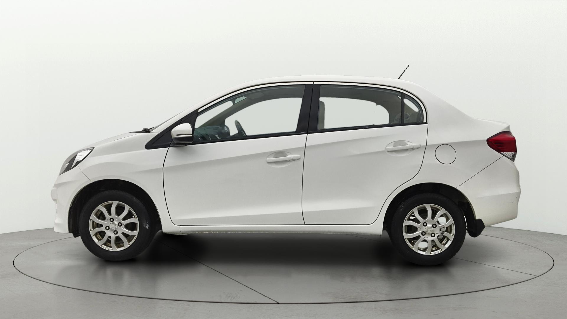 Used 2016 Honda Amaze Used 2016 Honda Amaze