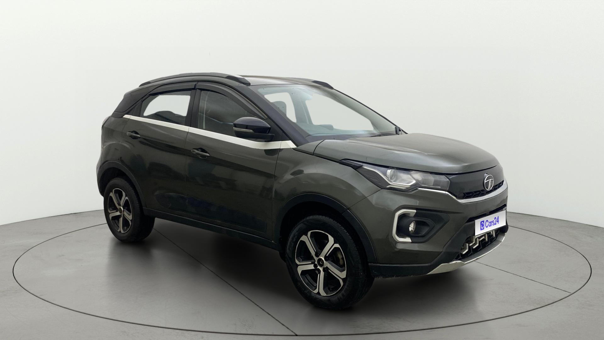View 2023 Tata Nexon Revotron XE Image 21 Used 2023 Tata Nexon Revotron XE Image 21