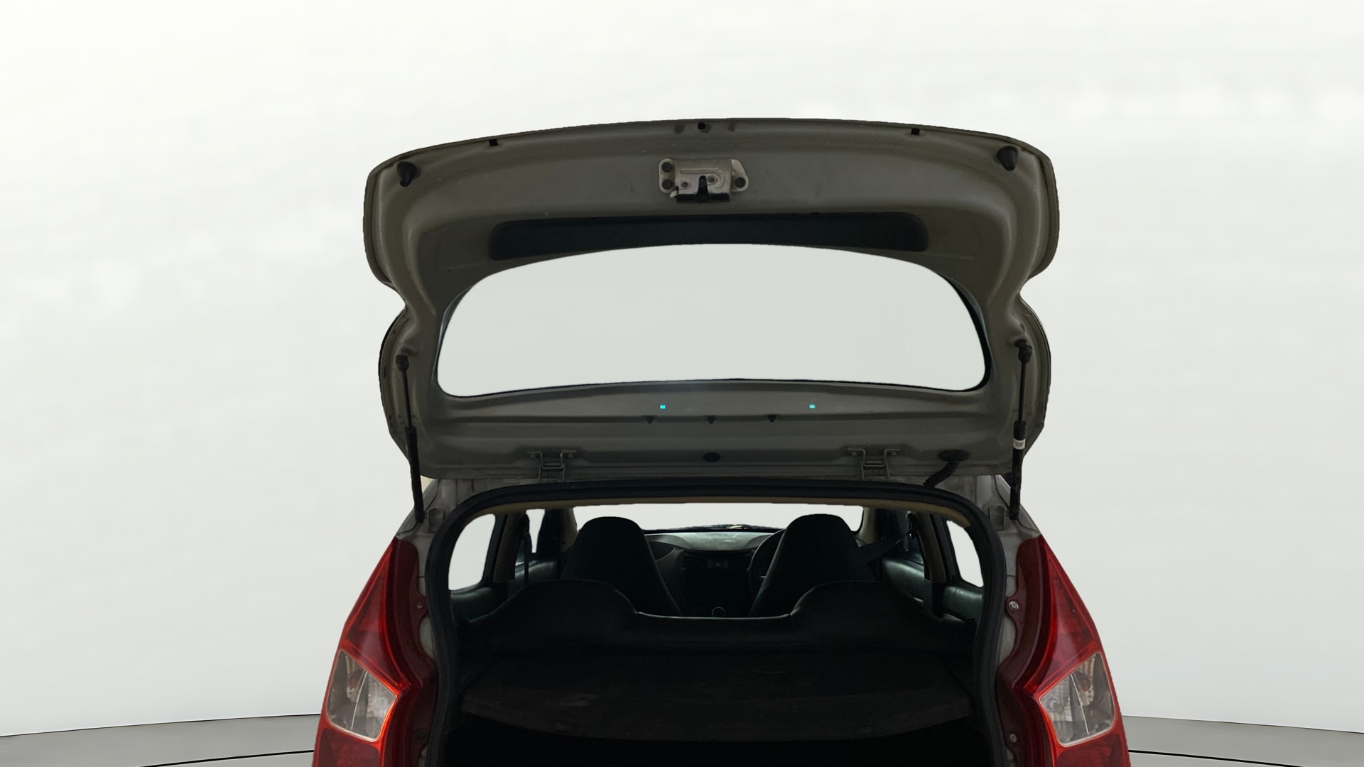 View 2014 Hyundai EON Magna Plus Image 16 Used 2014 Hyundai EON Magna Plus Image 16