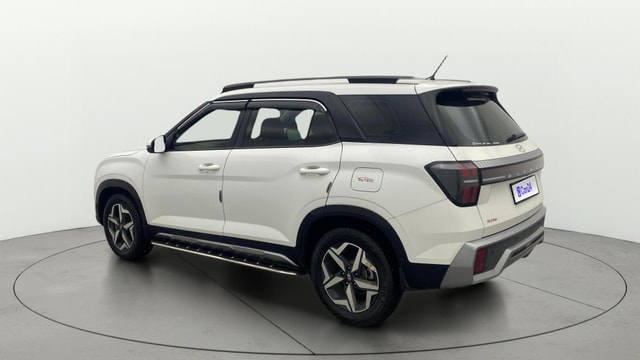 View Hyundai Alcazar Image 2 Used Hyundai Alcazar Image 2