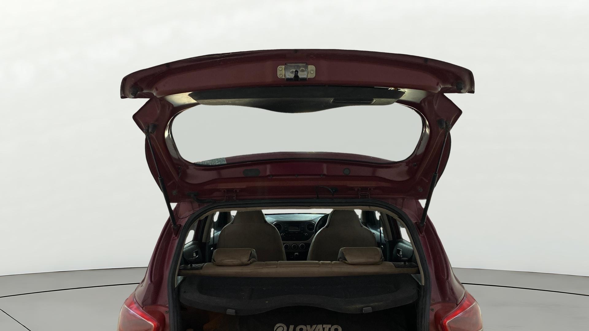 View 2015 Hyundai Grand i10 Asta AT 1.2 Kappa VTVT Image 16 Used 2015 Hyundai Grand i10 Asta AT 1.2 Kappa VTVT Image 16