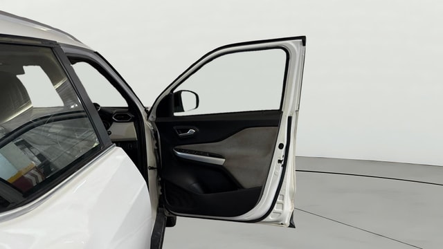 View Nissan Magnite Image 44 Used Nissan Magnite Image 44
