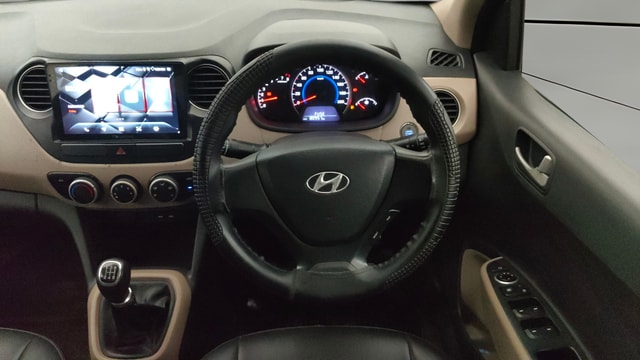 View Hyundai Grand i10 Image 20 Used Hyundai Grand i10 Image 20