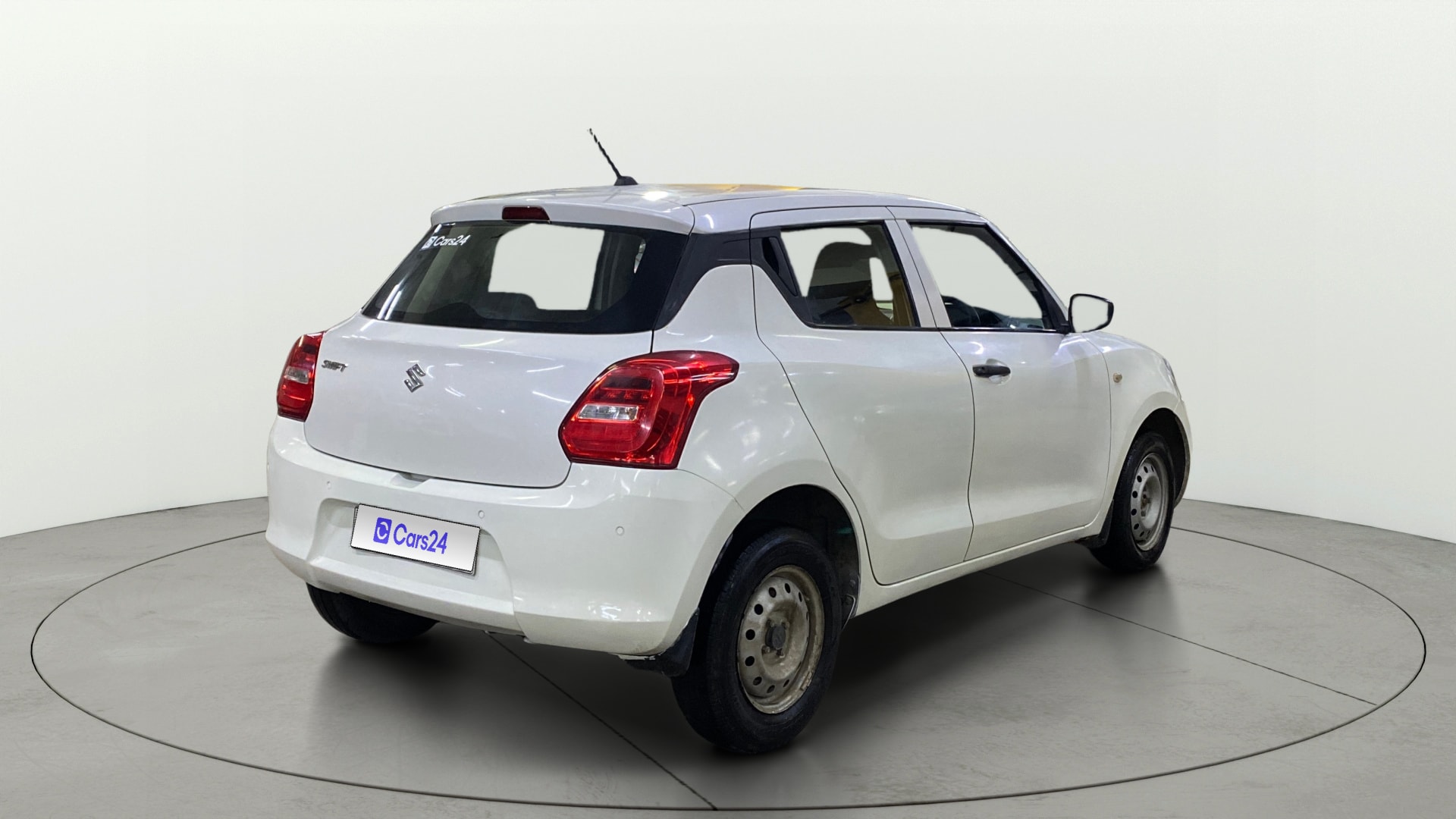 View 2022 Maruti Suzuki 1000 Base Variant Image 48 Used 2022 Maruti Suzuki 1000 Base Variant Image 48