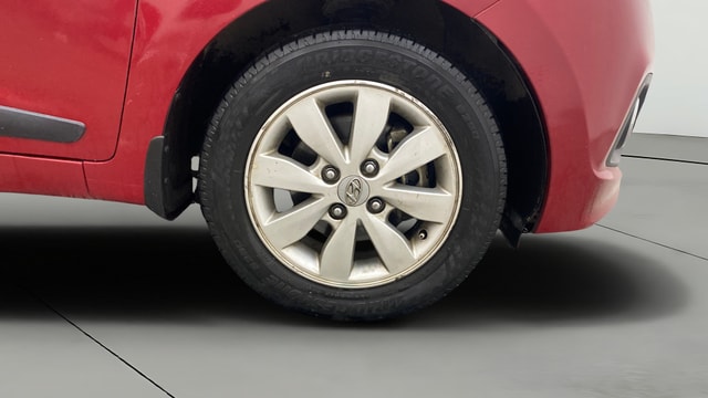 View Hyundai Xcent Image 39 Used Hyundai Xcent Image 39