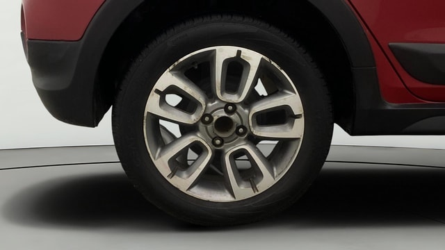 View Hyundai i20 Active Image 33 Used Hyundai i20 Active Image 33