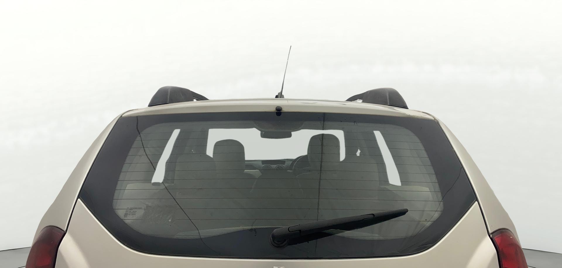 View 2015 Renault Duster 85 PS RxL plus Diesel Image 3 Used 2015 Renault Duster 85 PS RxL plus Diesel Image 3