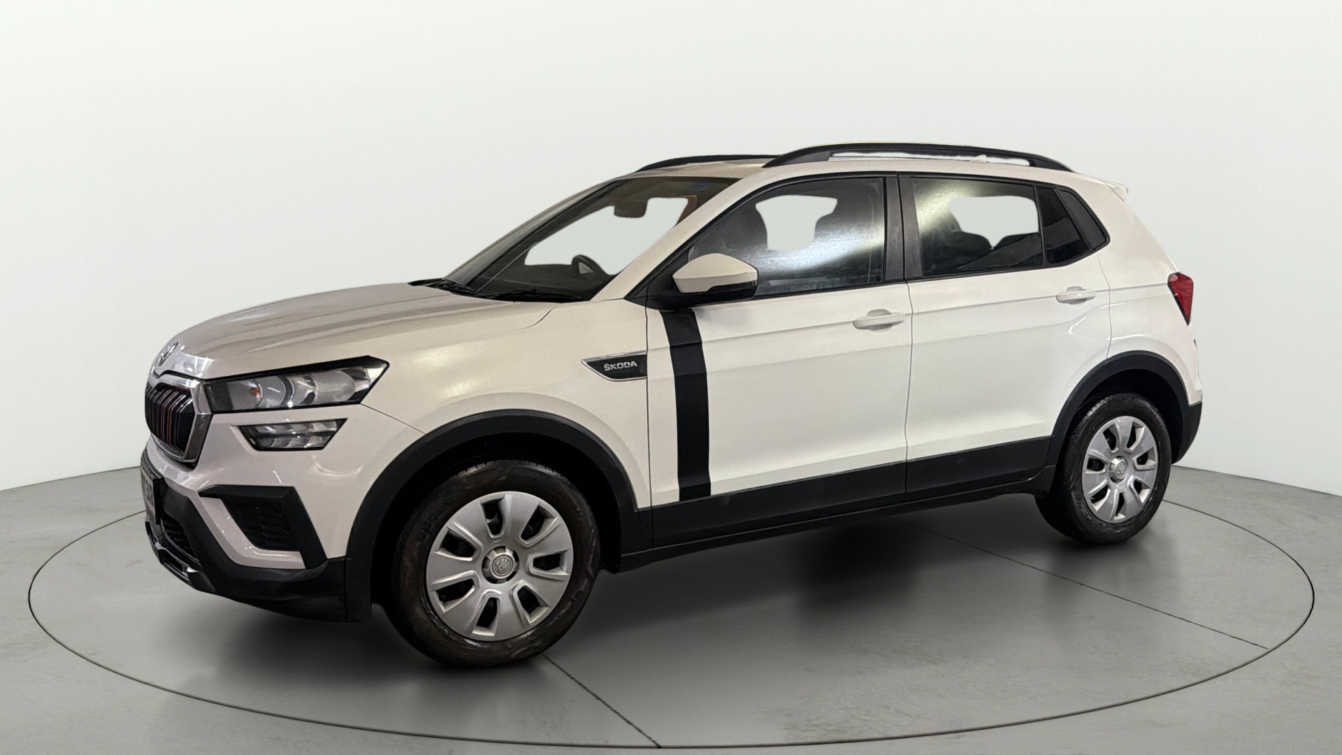 View 2022 Skoda Kushaq Active 1.0 TSI MT Image 34 Used 2022 Skoda Kushaq Active 1.0 TSI MT Image 34