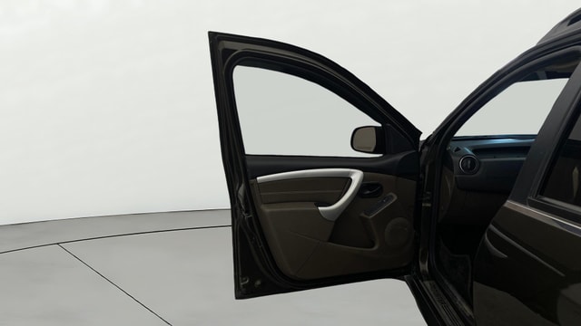 View Renault Duster Image 31 Used Renault Duster Image 31