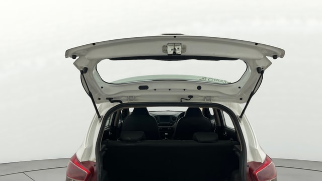 View Hyundai Grand i10 Image 17 Used Hyundai Grand i10 Image 17