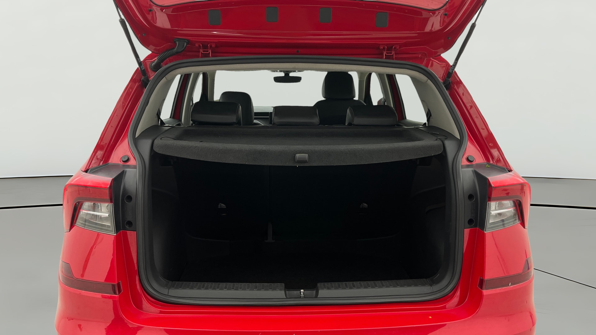 View 2021 Skoda Kushaq Style 1.0 TSI MT Image 39 Used 2021 Skoda Kushaq Style 1.0 TSI MT Image 39