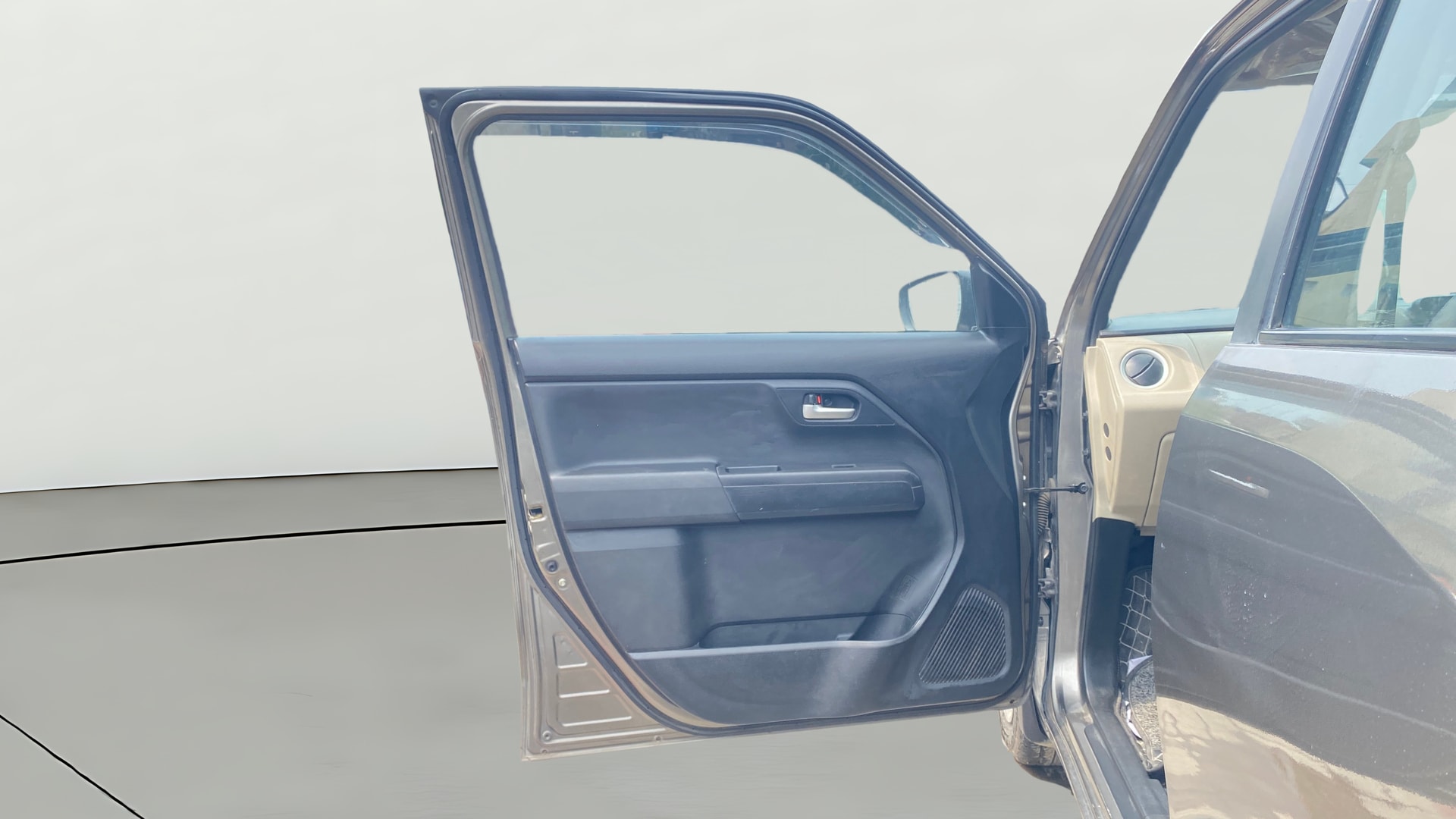 View 2020 Maruti Suzuki 1000 Base Variant Image 30 Used 2020 Maruti Suzuki 1000 Base Variant Image 30