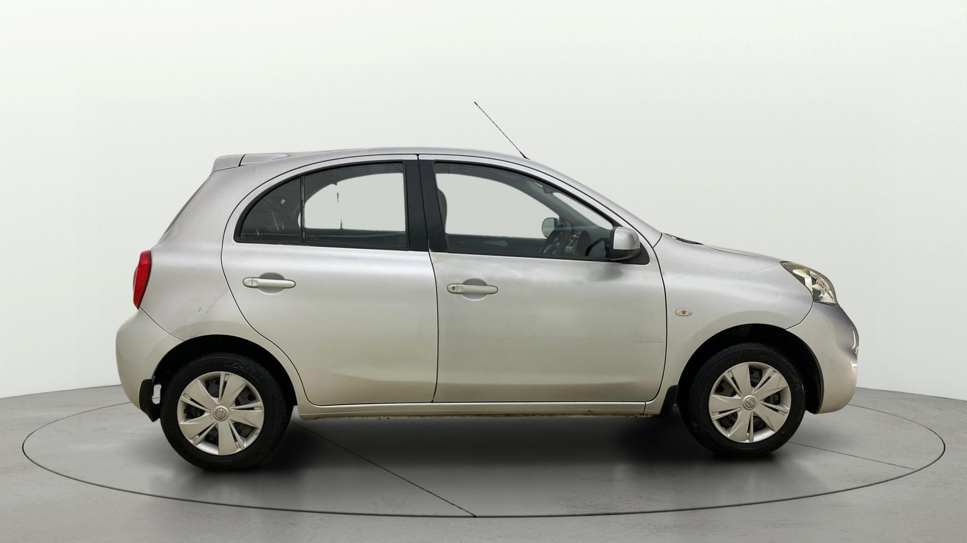 View 2017 Nissan Micra XL (CVT) Image 8 Used 2017 Nissan Micra XL (CVT) Image 8