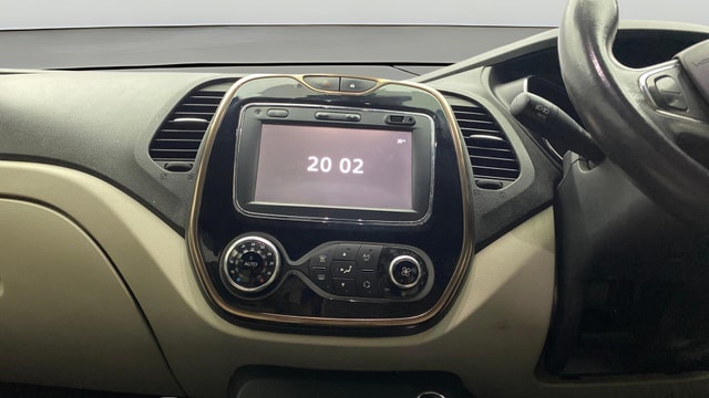 View Renault Captur Image 33 Used Renault Captur Image 33