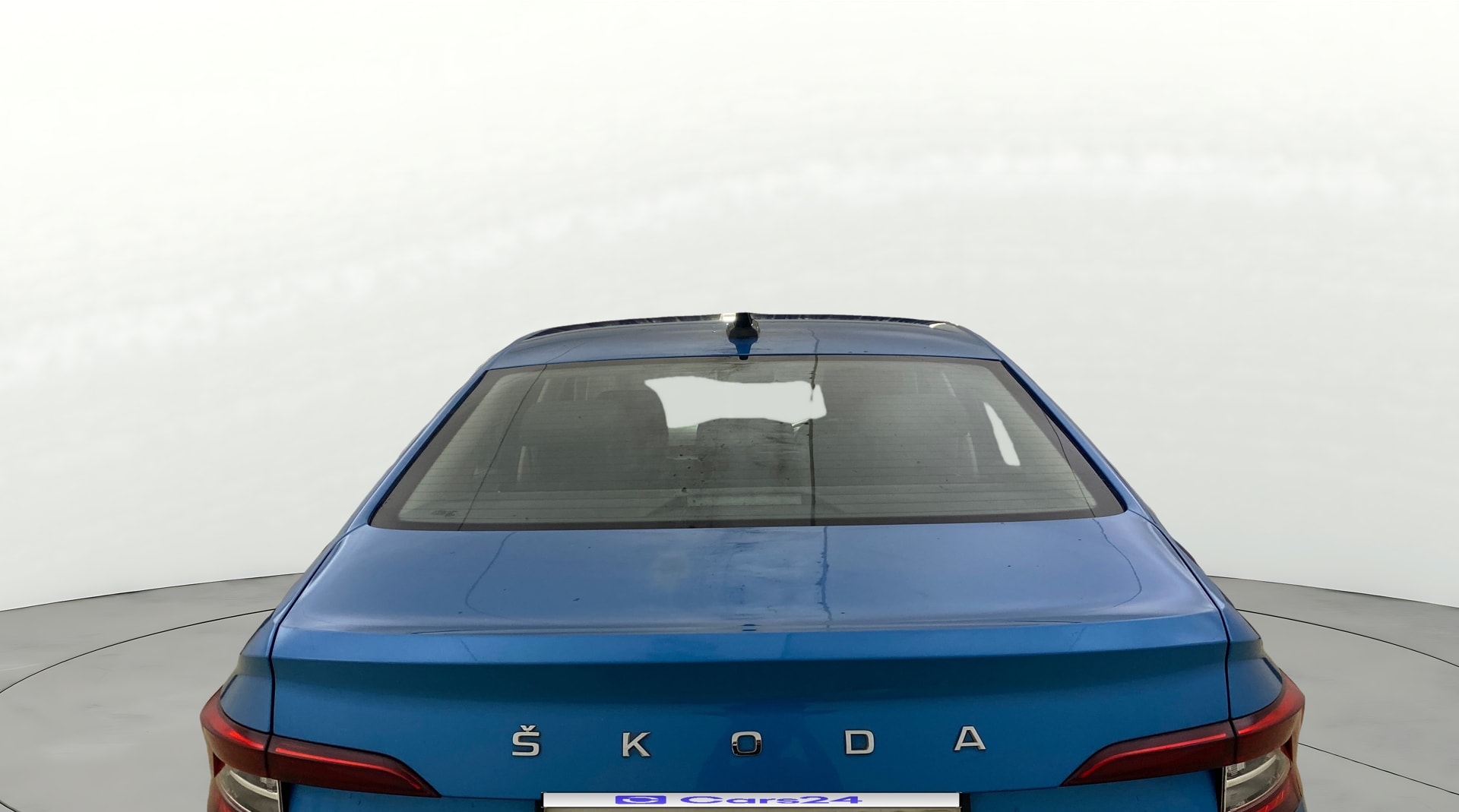 View 2022 Skoda Slavia Ambition 1.0 TSI AT Image 4 Used 2022 Skoda Slavia Ambition 1.0 TSI AT Image 4