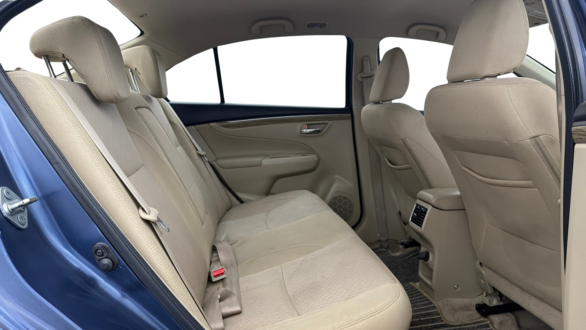 View 2022 Maruti Suzuki 1000 Base Variant Image 35 Used 2022 Maruti Suzuki 1000 Base Variant Image 35