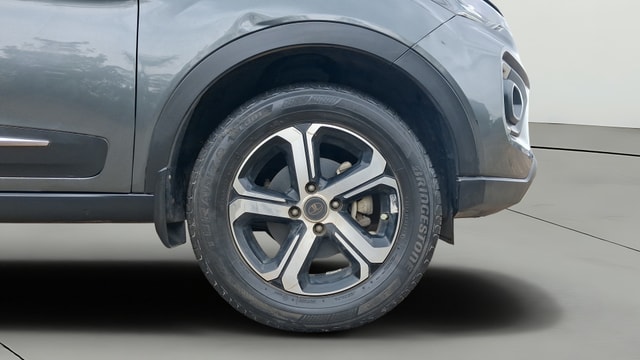 View Tata Nexon Image 45 Used Tata Nexon Image 45