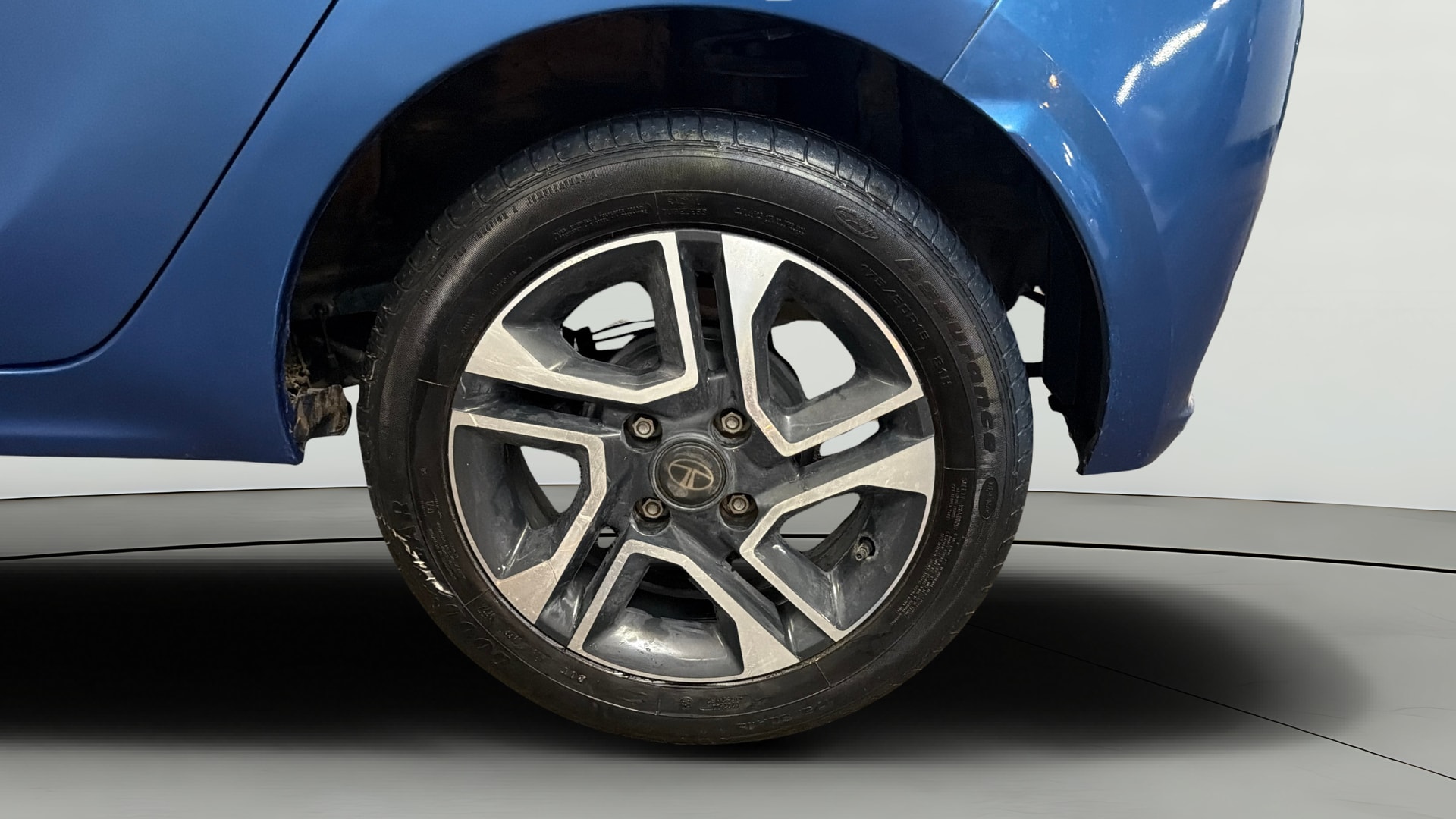 Used 2024 Tata Tiago Used 2024 Tata Tiago