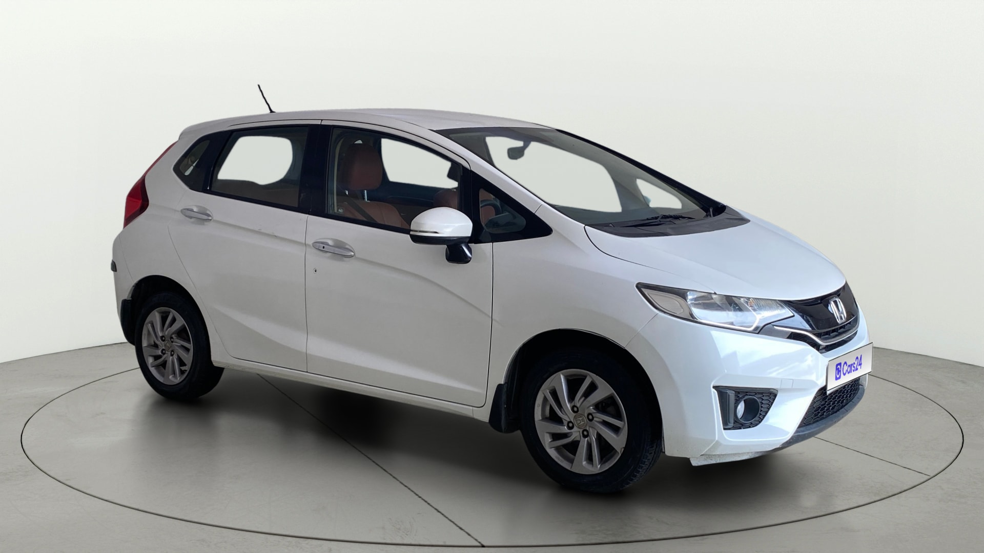 View 2019 Honda Jazz E MT Diesel Image 22 Used 2019 Honda Jazz E MT Diesel Image 22