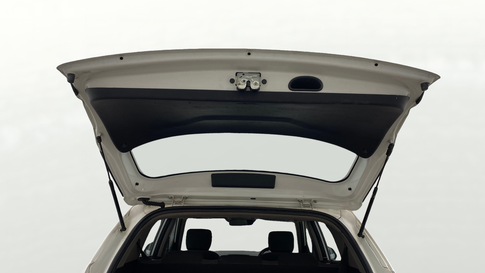 View 2017 Hyundai Creta 1.6 E Plus Petrol Image 16 Used 2017 Hyundai Creta 1.6 E Plus Petrol Image 16