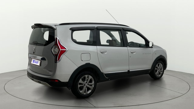 View Renault Lodgy Image 45 Used Renault Lodgy Image 45