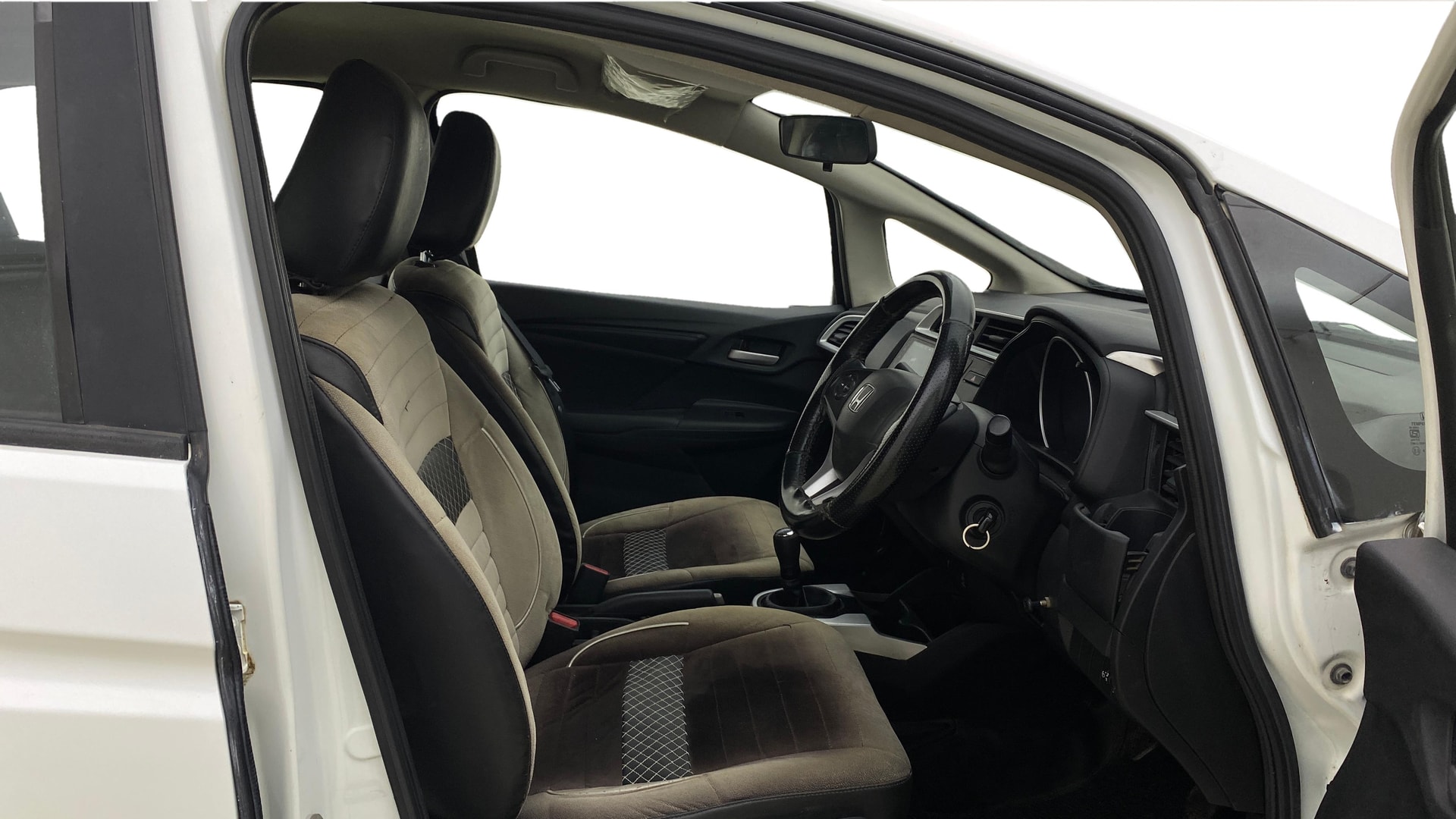 View 2017 Honda WR-V S MT Diesel Edge Edition Image 25 Used 2017 Honda WR-V S MT Diesel Edge Edition Image 25