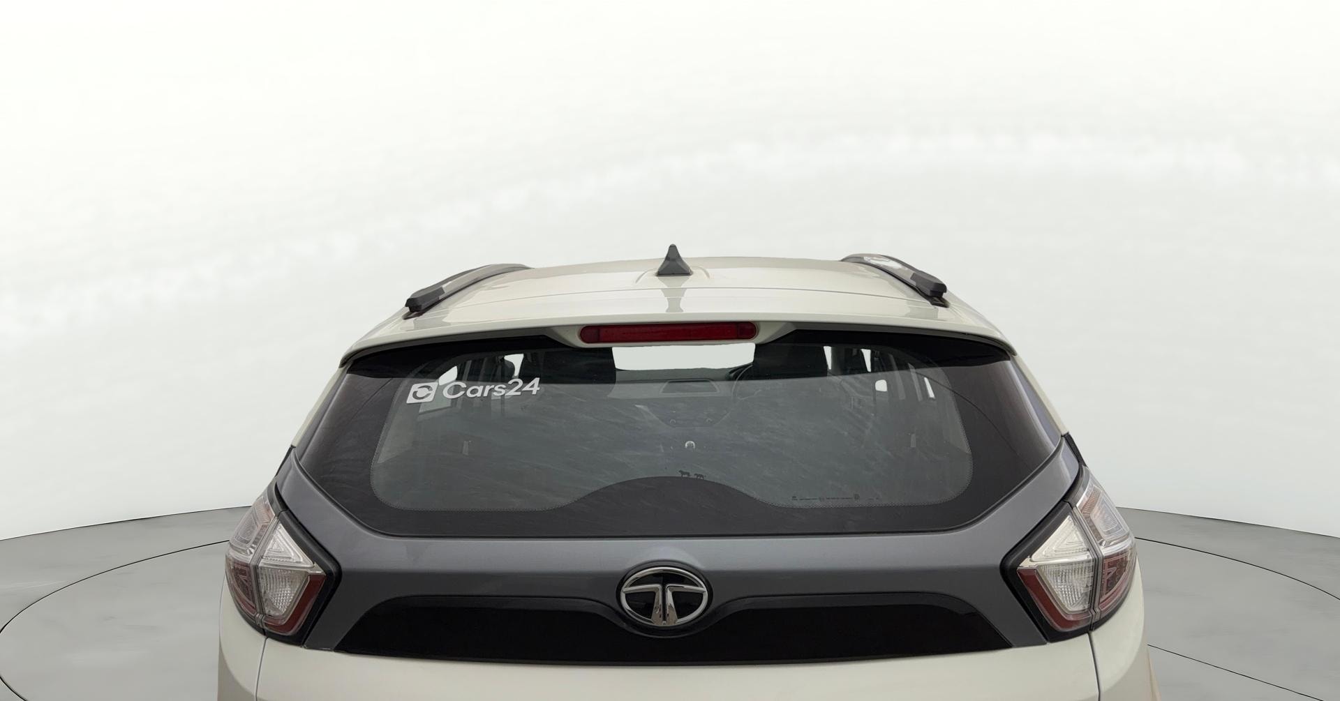 View 2019 Tata Nexon Revotron XM Image 4 Used 2019 Tata Nexon Revotron XM Image 4