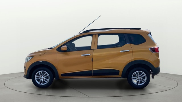 View Renault Triber Image 5 Used Renault Triber Image 5