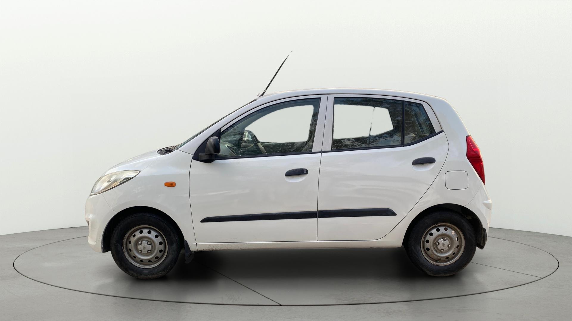 View 2015 Hyundai i10 1.1 Magna Image 28 Used 2015 Hyundai i10 1.1 Magna Image 28