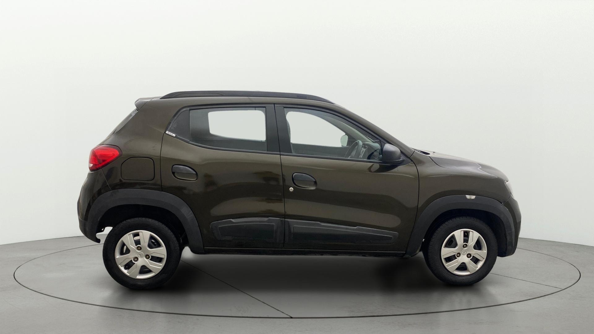 View 2019 Renault Kwid RXL Image 8 Used 2019 Renault Kwid RXL Image 8