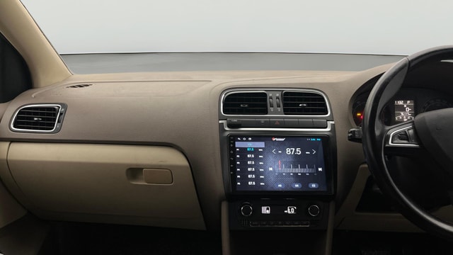 View Skoda Rapid Image 18 Used Skoda Rapid Image 18